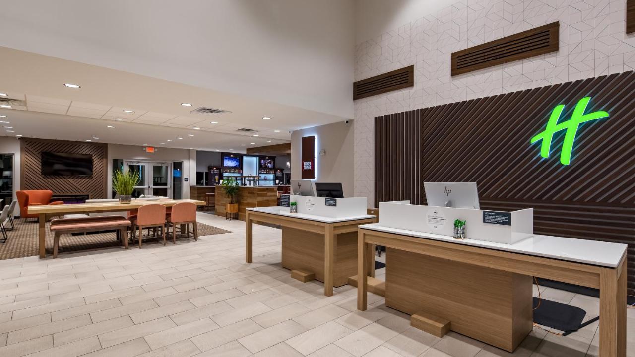 Holiday Inn - Clarksville Northeast By Ihg Exterior photo